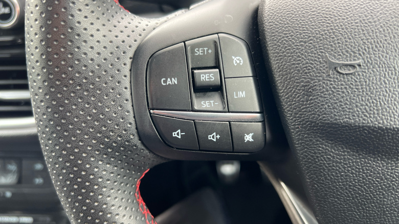 Ford Puma 1.0 EcoBoost Hybrid mHEV ST-Line 5dr Petrol Hatchback